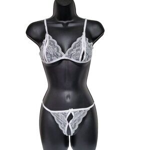Sexy Lingerie Set Crotchless Panties Sheer Lace Thong Peekaboo Nipple Bra